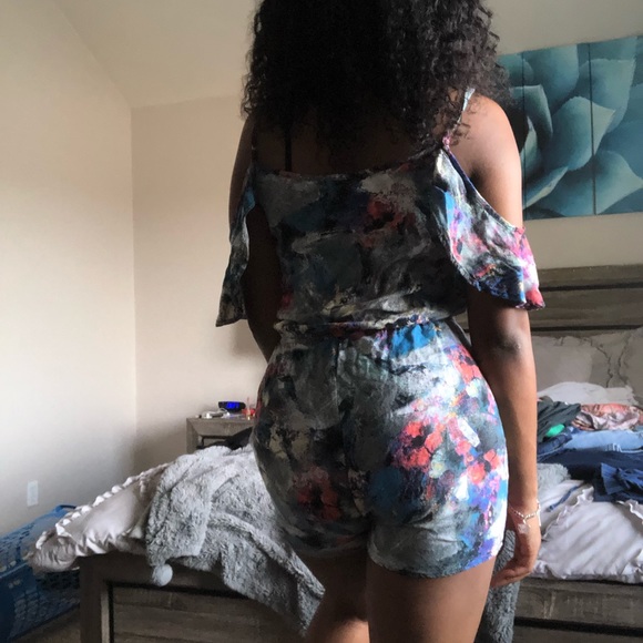 Colorful Romper - Picture 3 of 6